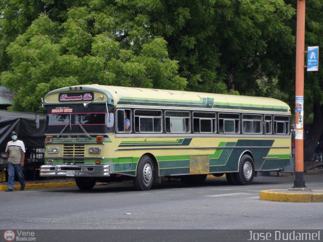 LA - S.C. Transporte Ignacio Ortiz 98 por Jos Dudamel