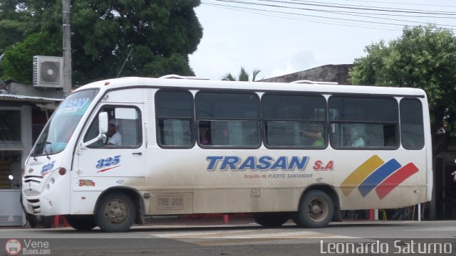 Transporte Trasan 325 por Leonardo Saturno