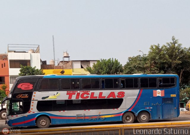 Expreso Turismo Ticllas 957 por Leonardo Saturno