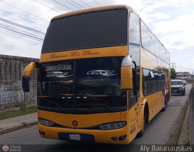 Expresos Los Llanos 037 por Aly Baranauskas