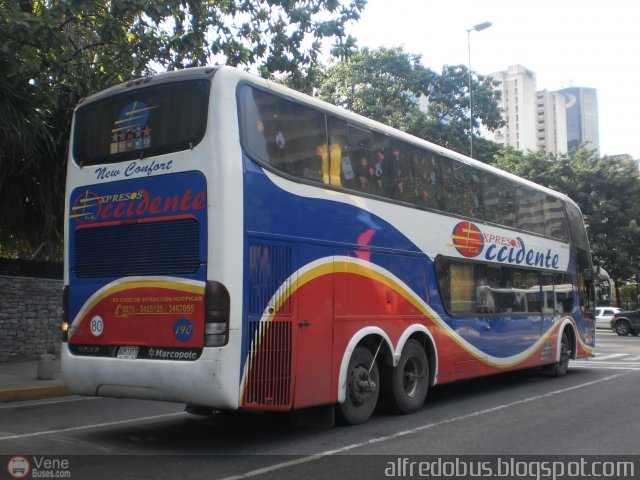 Expresos Occidente 190 por Alfredo Montes de Oca