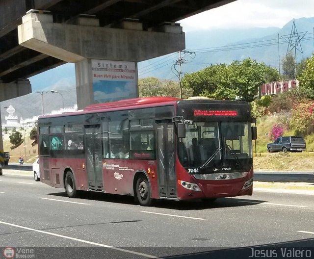 Sistema Integral de Transporte Superficial S.A 7044 por Jes�s Valero