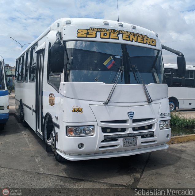 U.C. 23 de Enero 173 por Sebasti�n Mercado