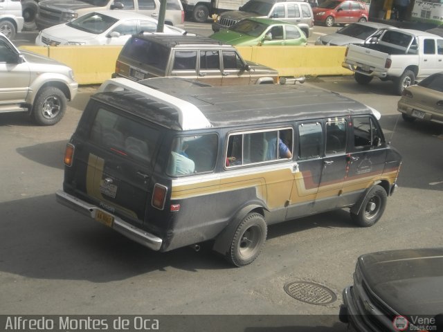 C.U. Caracas - Los Teques A.C. 004 por Alfredo Montes de Oca