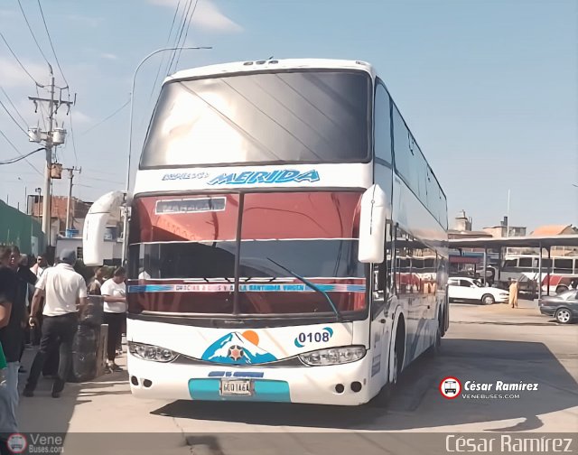 Expresos M�rida 0108 por C�sar Ram�rez