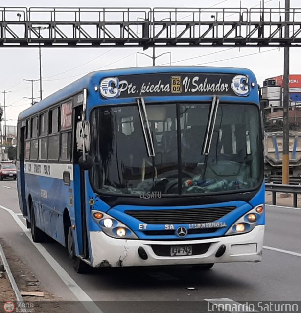 E.T. Sim�n Bol�var S.A. 742 por Leonardo Saturno