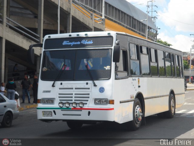 Transporte Unido 057 por Otto Ferrer