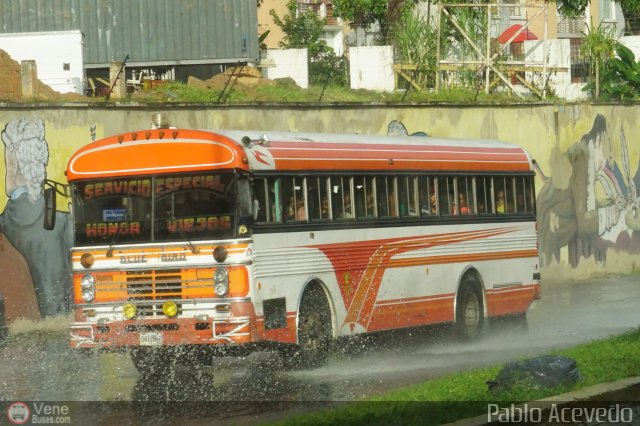 Coop. de Transporte de Los Teques 16 por Pablo Acevedo