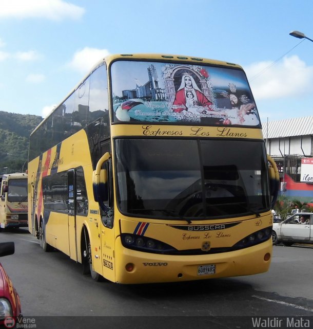 Expresos Los Llanos 055 por Waldir Mata