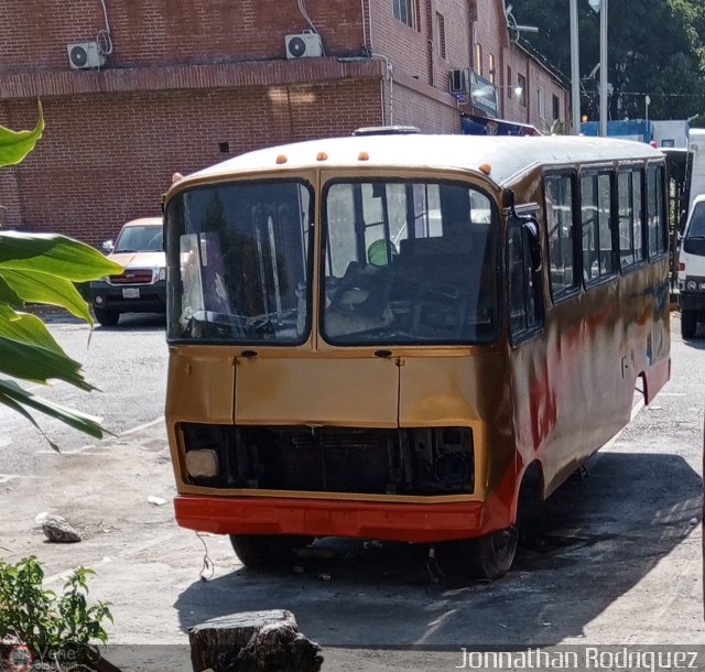 En Chiveras Abandonados Recuperaci�n Caracas por Jonnathan Rodr�guez