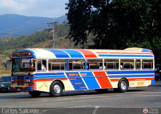 Transporte 1ero de Mayo 023 por Carlos Salcedo