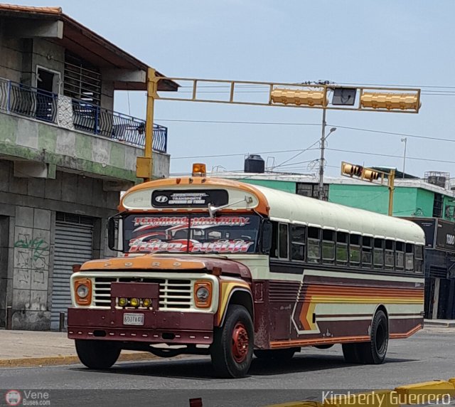 Transporte El Esfuerzo de Todos C.A. 11 por Kimberly Guerrero