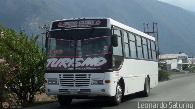 Colectivo Los Andes 25 por Leonardo Saturno