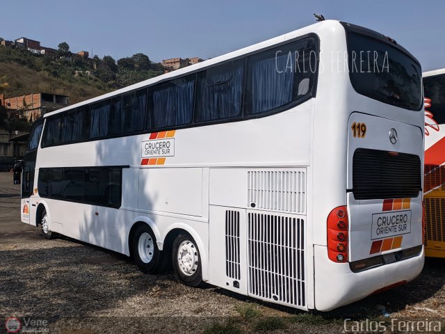 Cruceros Oriente Sur 119 por Carlos Ferreira