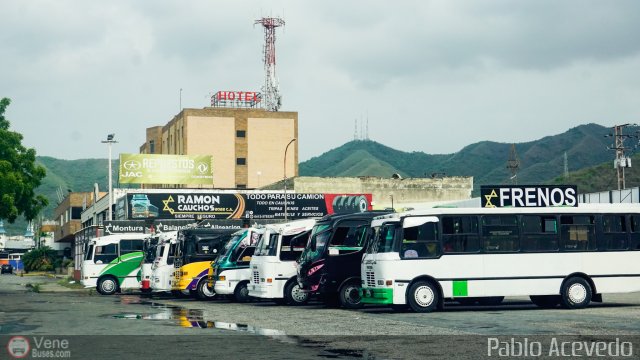 Garajes Paradas y Terminales San-Diego por Pablo Acevedo
