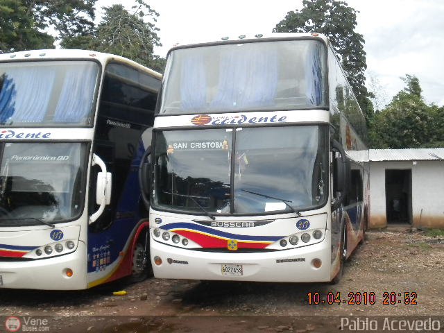 Expresos Occidente 217 por Pablo Acevedo