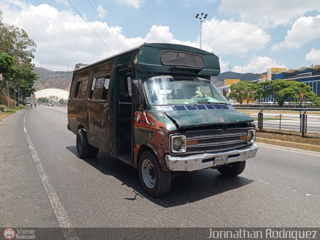 DC - A.C. Catia Coche Ferro 3060 19 por Jonnathan Rodr�guez