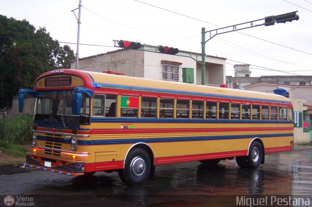 CA - Autobuses de Tocuyito Libertador 25 por Alejandro Curvelo