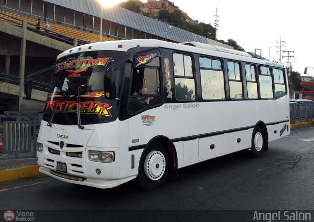 A.C. Transporte Independencia 096 por �ngel Sal�n