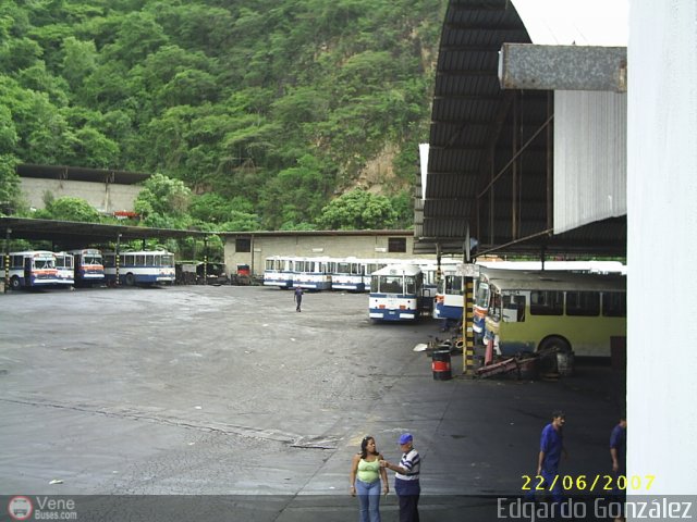 Garajes Paradas y Terminales Caracas por Edgardo Gonzlez