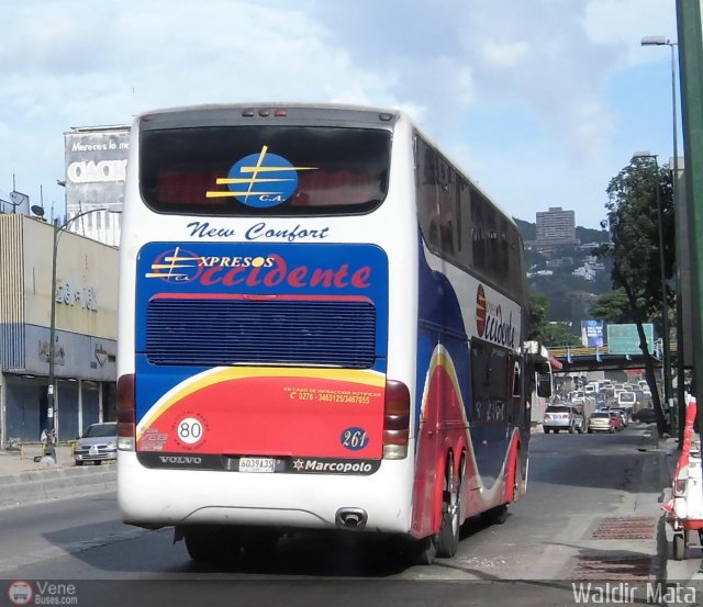 Expresos Occidente 261 por Waldir Mata