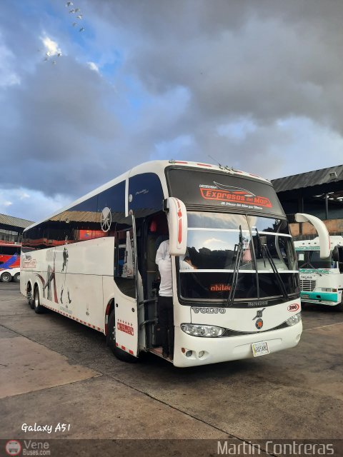 Expresos Del Mar 0290 por Alvin Rond�n