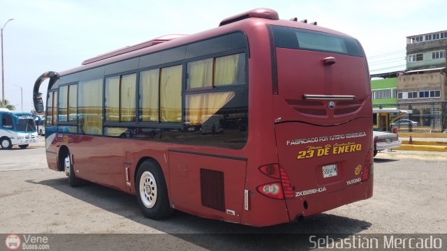 U.C. 23 de Enero 395 por Sebasti�n Mercado