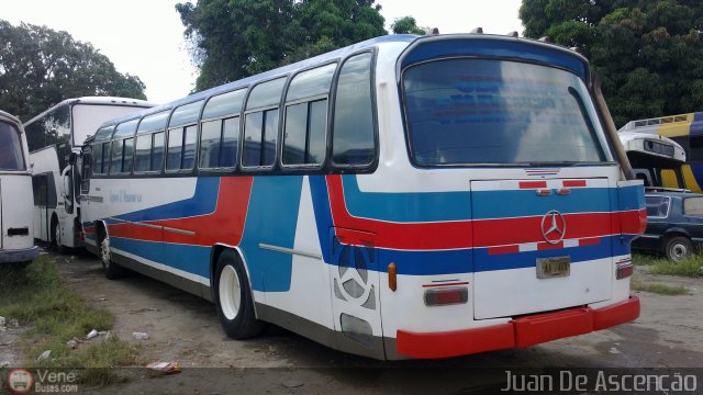 Expresos El Nazareno 0011 por Juan De Ascen��o