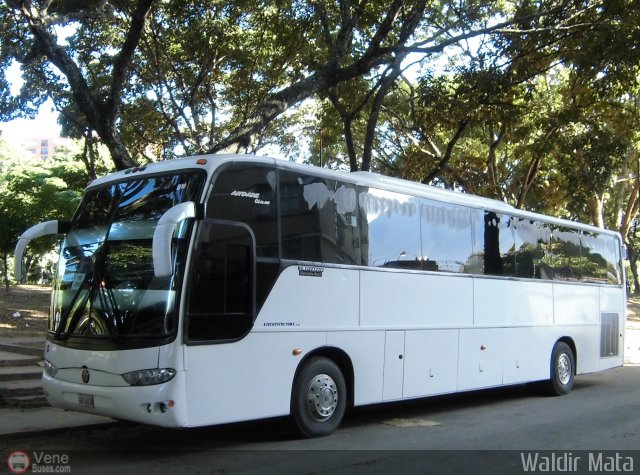 Ejecutivos Tony C.A. T17 por Waldir Mata