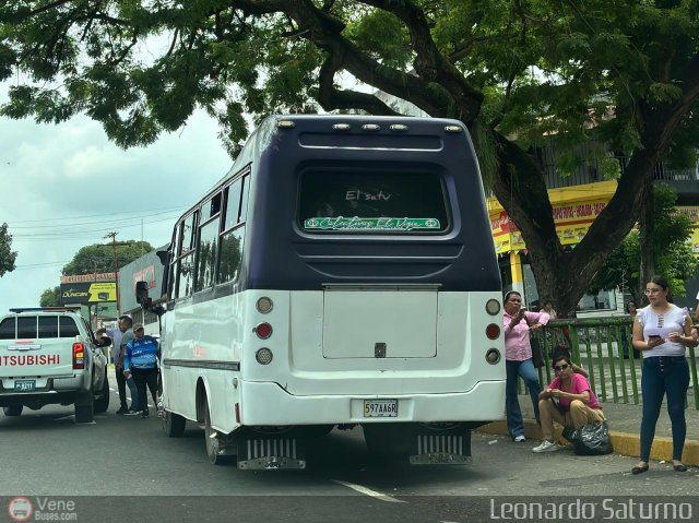 Colectivos El Vig�a 09 por Leonardo Saturno