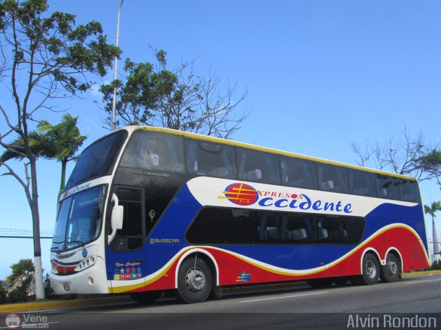 Expresos Occidente 155 por Alvin Rond�n