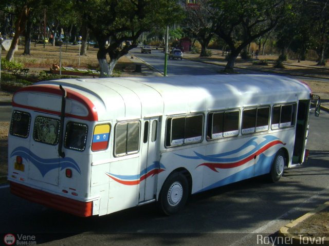 Colectivos Guayas S.A. 052 por Royner Tovar