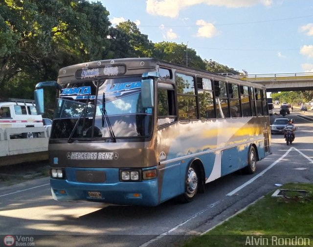 Coop. Independencia Petare Sta. Luca 02 por Alvin Rondn