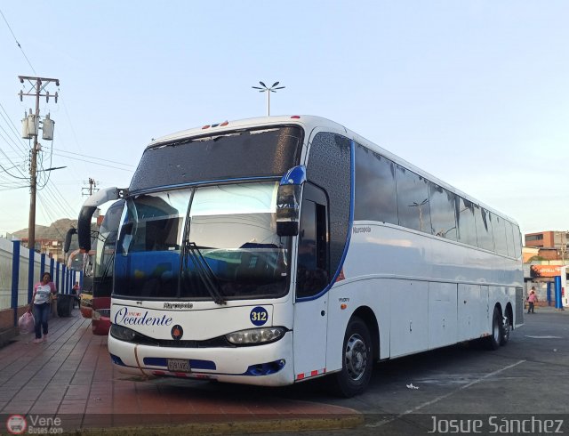 Expresos Occidente 312 por Josue S�nchez