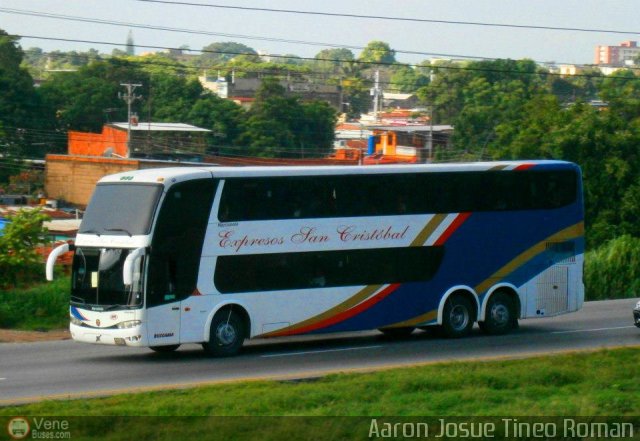 Expresos San Crist�bal 099 por Alvin Rond�n