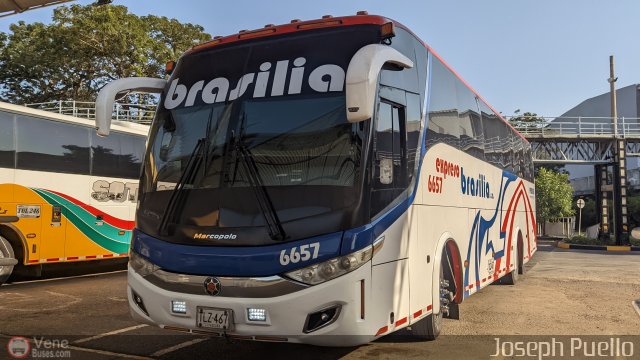 Expreso Brasilia 6657 por Joseph Puello