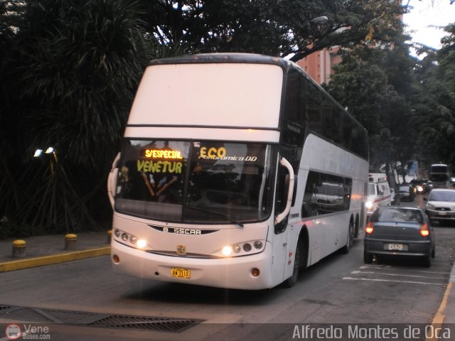 Particular o Desconocido 1004 por Alfredo Montes de Oca