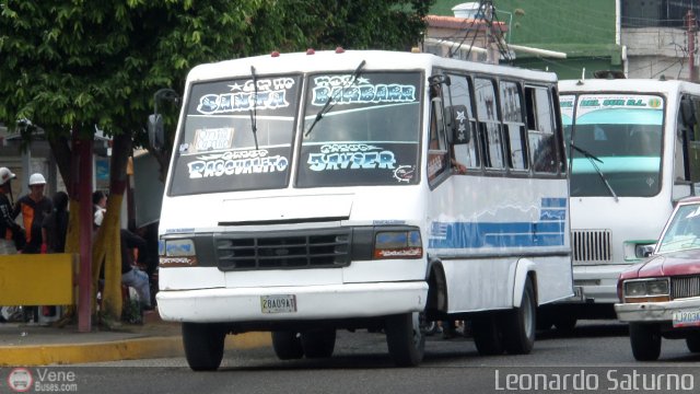 Colectivos El Viga 98 por Leonardo Saturno