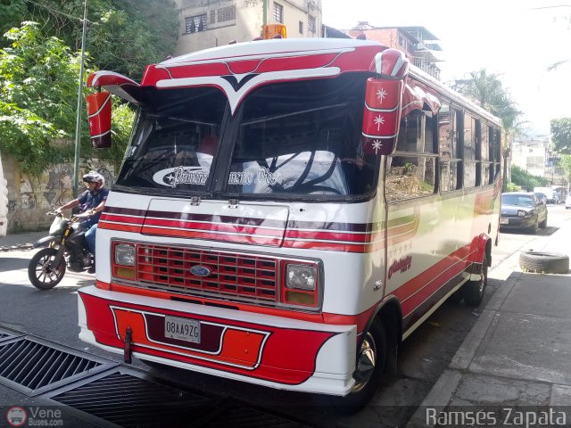 MI - Uni�n Circunvalaci�n Los Teques 049 por Rams�s Zapata