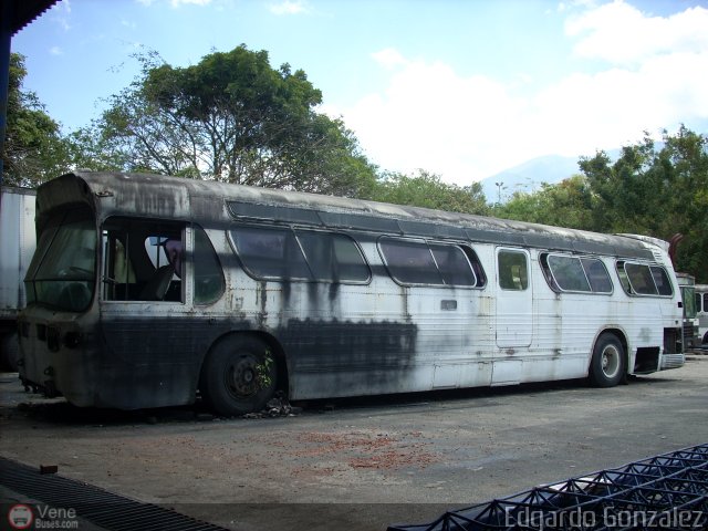 En Chiveras Abandonados Recuperacin USM-03 por Edgardo Gonzlez