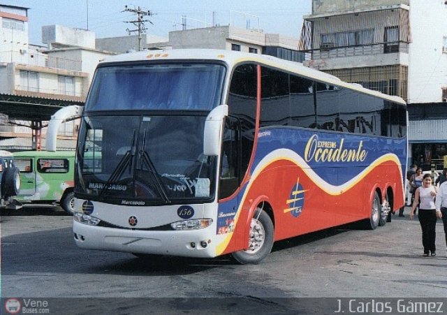Expresos Occidente 156 por J. Carlos G�mez