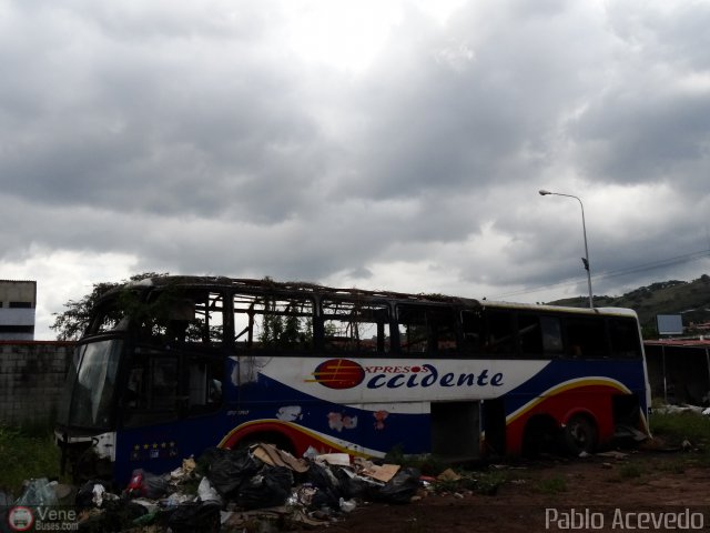 En Chiveras Abandonados Recuperacin  por Pablo Acevedo