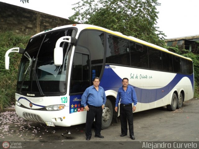 Profesionales del Transporte de Pasajeros Pablo y El Congo por Alejandro Curvelo