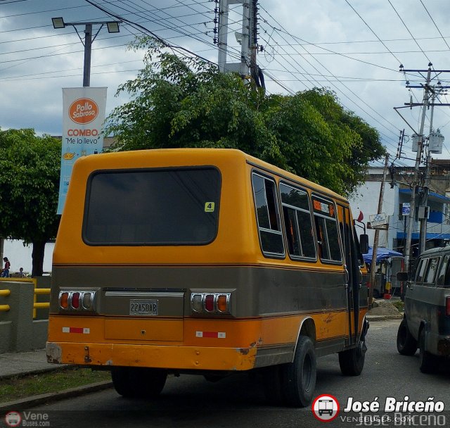 Lnea Unin Chiquinquira 04 por Jos Briceo