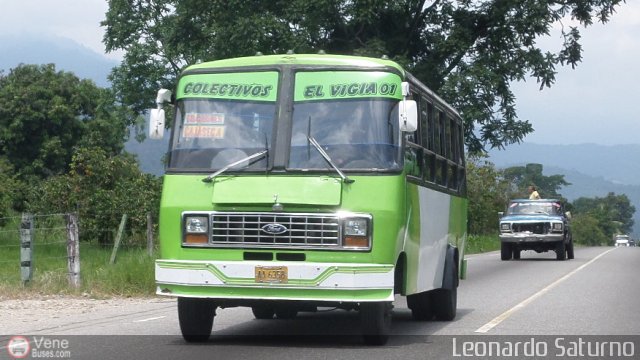 Colectivos El Viga 01 por Leonardo Saturno