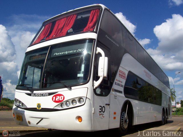 Aerobuses de Venezuela 120 por J. Carlos G�mez