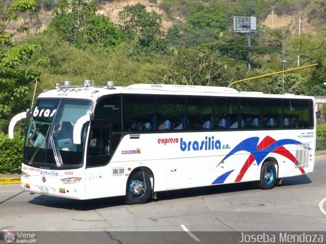 Expreso Brasilia 6255 por Joseba Mendoza