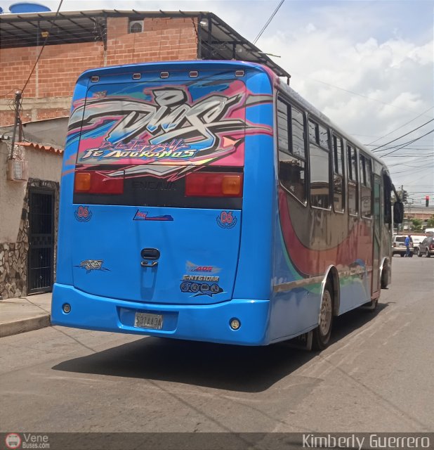 Uni�n de Conductores Unidos S.C. 006 por Kimberly Guerrero