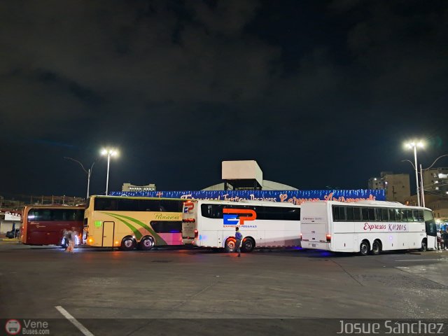 Garajes Paradas y Terminales Puerto-la-Cruz por Josue S�nchez