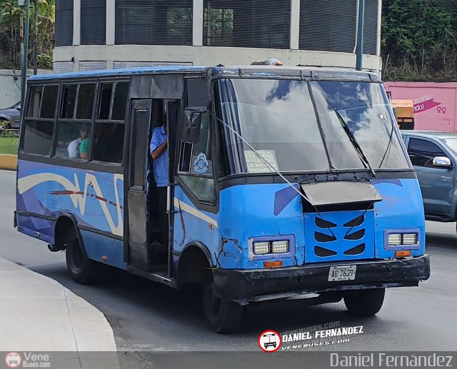 MI - Uni�n Circunvalaci�n Los Teques 099 por Daniel Fern�ndez